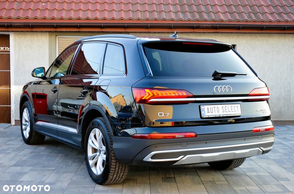 Audi Q7 - 12