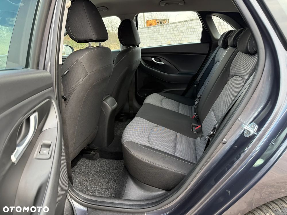 Hyundai i30 1.4 T-GDI DCT Premium - 22
