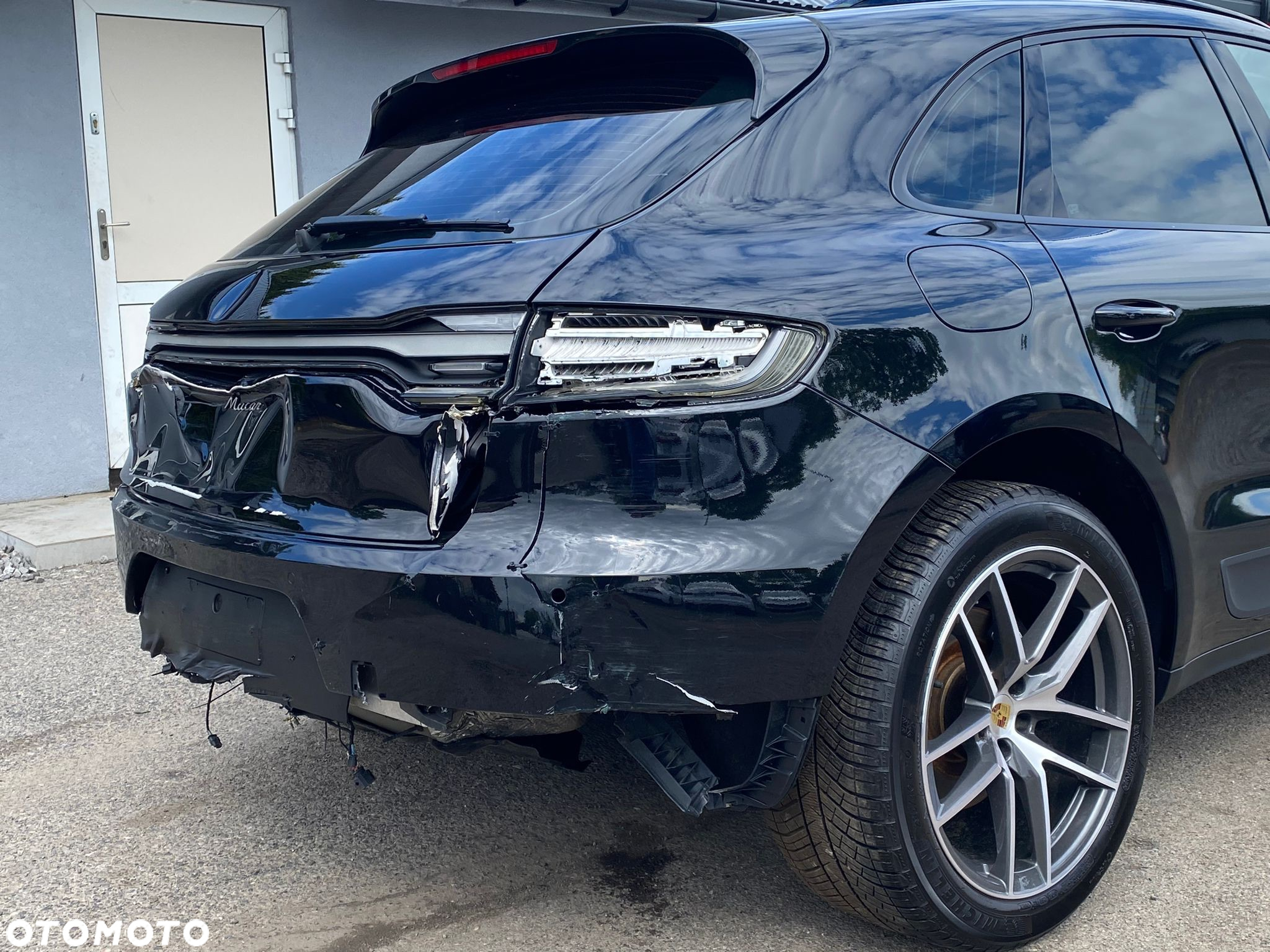 Porsche Macan Standard - 4
