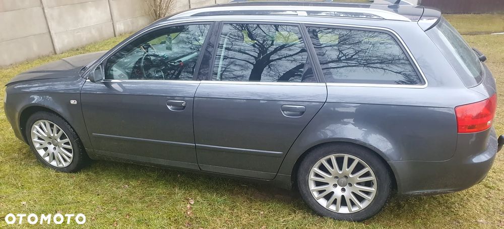 Audi A4 Avant - 4