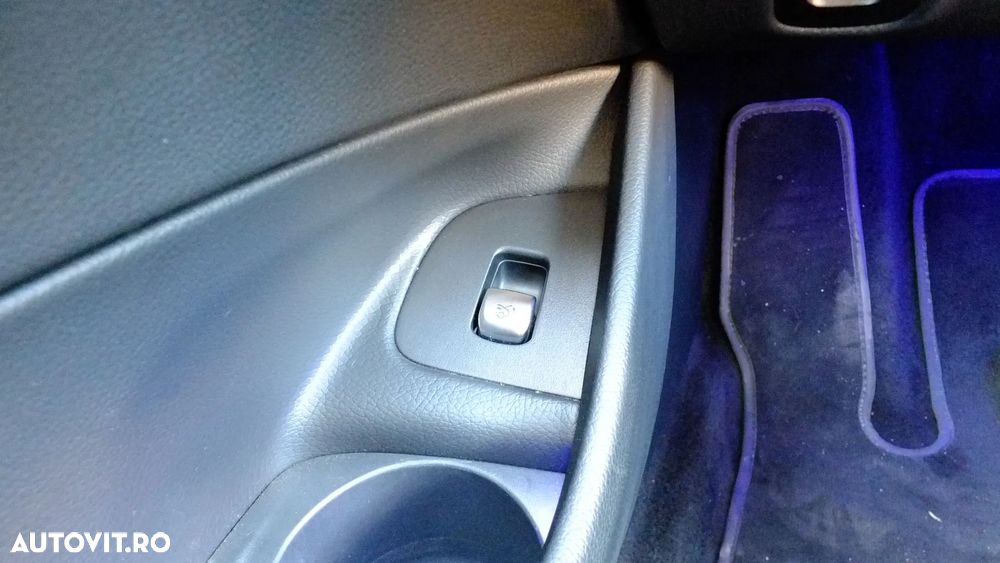 Mercedes-Benz E 220 d 9G-TRONIC Avantgarde - 15