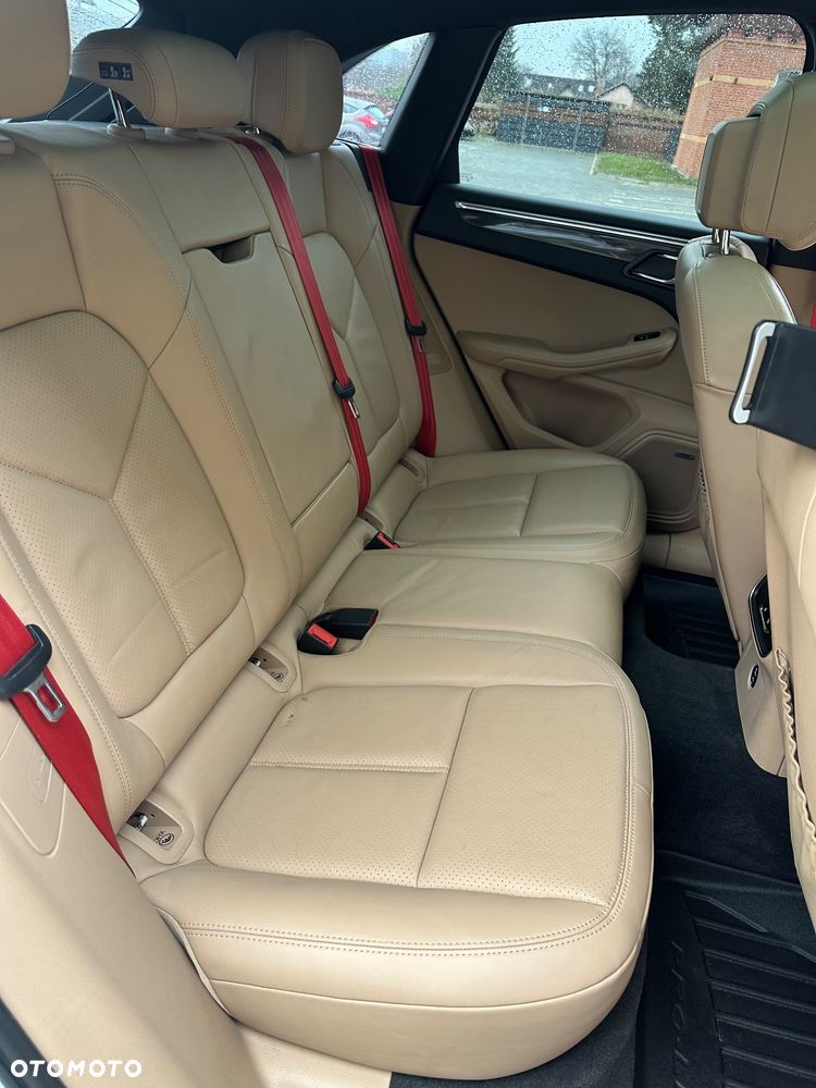 Porsche Macan S - 12