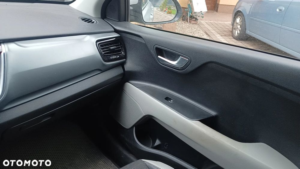 Kia Stonic 1.0 T-GDI L DCT - 20