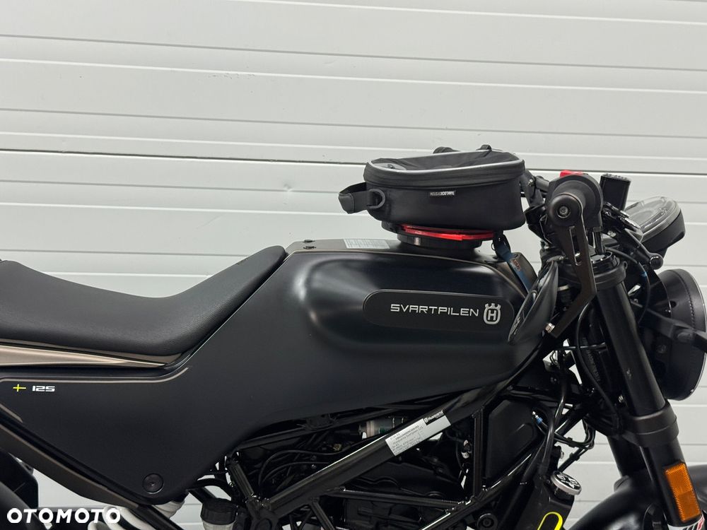 Husqvarna Svartpilen - 8