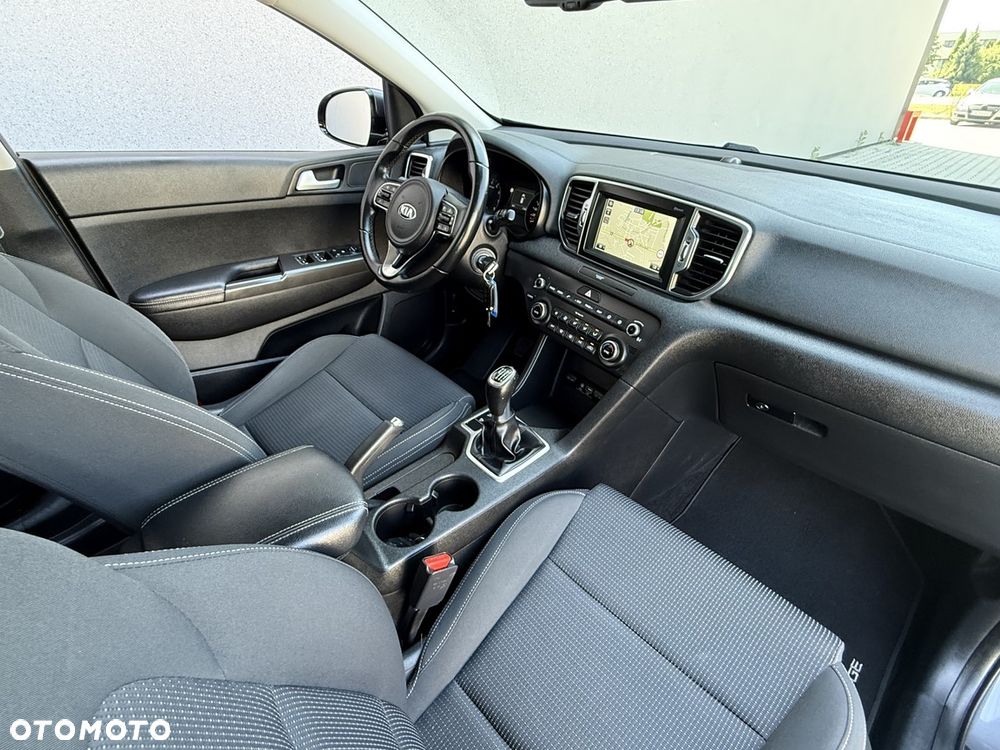 Kia Sportage 1.6 GDI 2WD DREAM-TEAM EDITION - 28