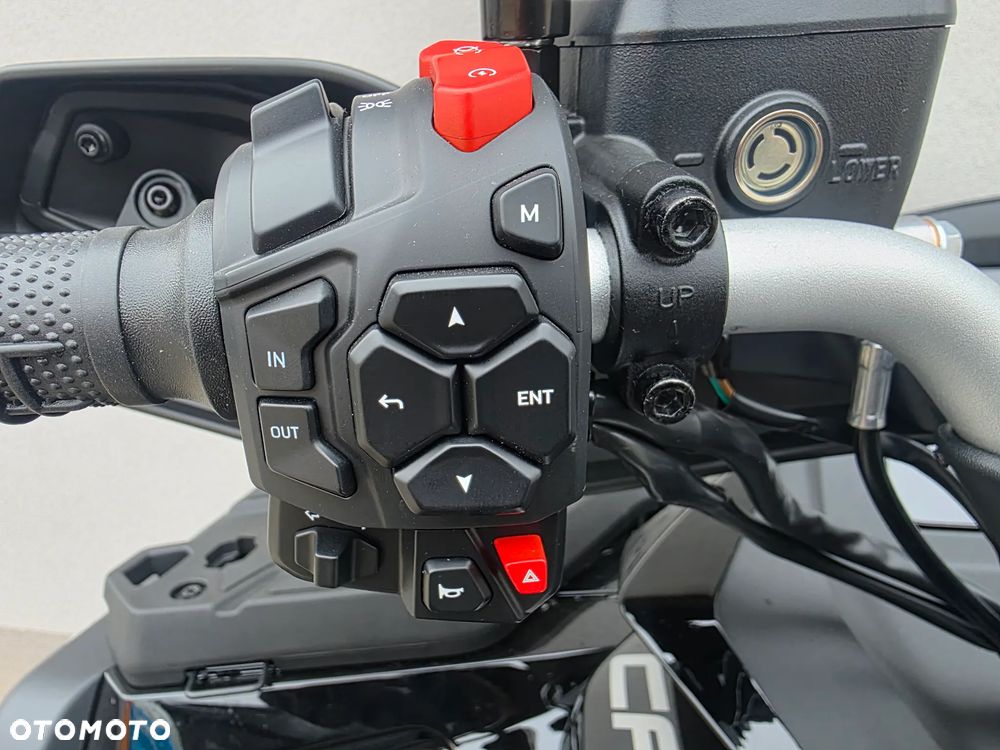 CFMoto CForce - 11