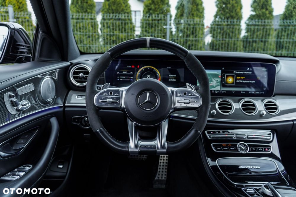 Mercedes-Benz Klasa E AMG 63 S 4-Matic+ - 11