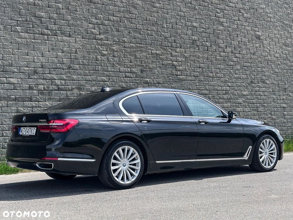 BMW Seria 7 750Li Edition Exclusive - 1