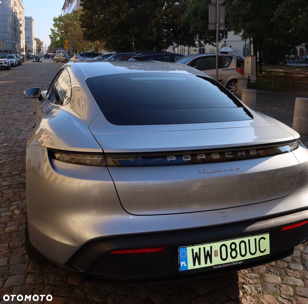Porsche Taycan 4S Cross Turismo - 4