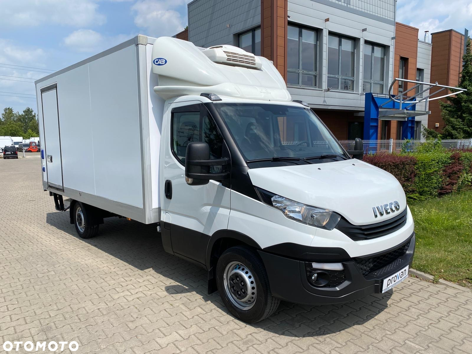 Iveco DAILY 35-160 HI-MATIC CHŁODNIA 8EP THERMO KING V300 MAX WINDA ZEPRO - 5
