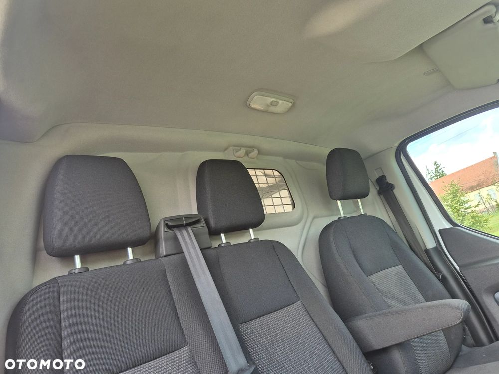 Ford Transit Custom - 21