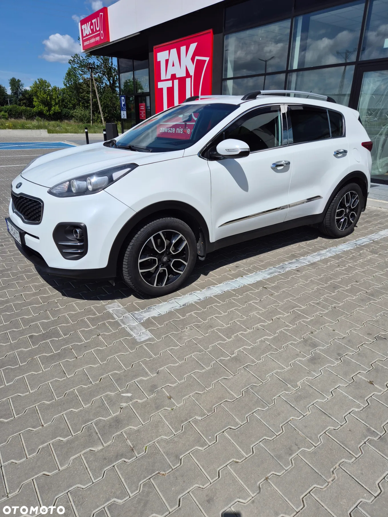 Kia Sportage 1.7 CRDI 2WD Dream-Team Edition - 2