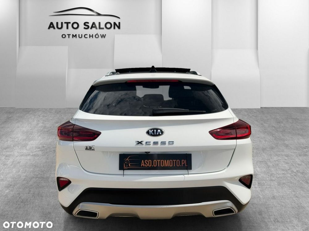 Kia XCeed - 6