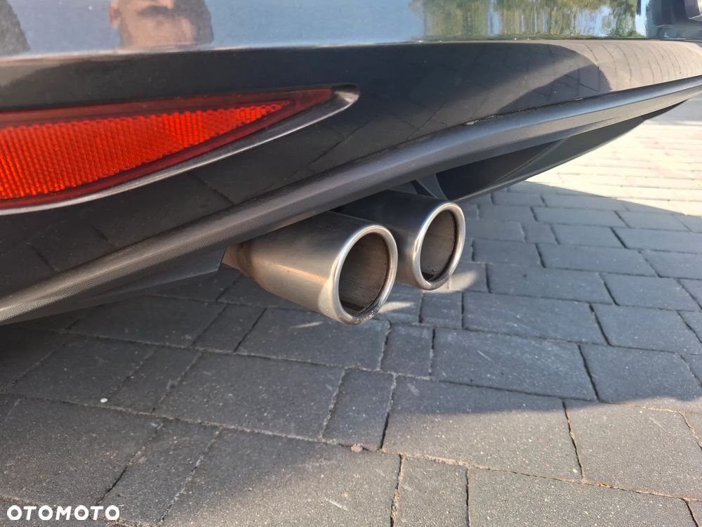 Volkswagen Golf GTD 2.0 TDI SCR DSG - 11