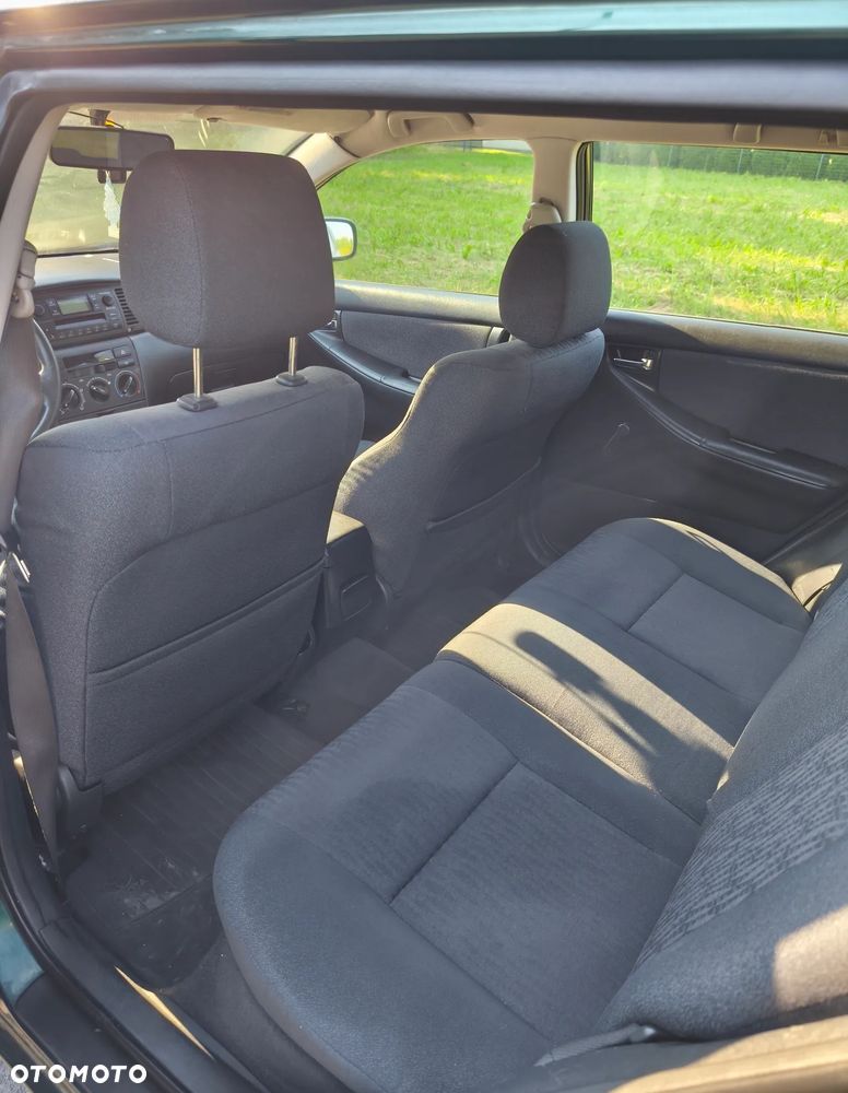 Toyota Corolla 1.4 VVT-i Base - 7