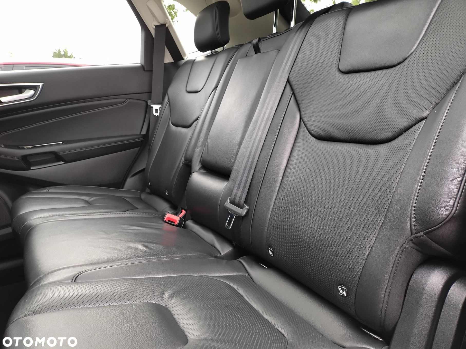 Ford Edge 2.0 EcoBlue Twin-Turbo 4WD Titanium - 29