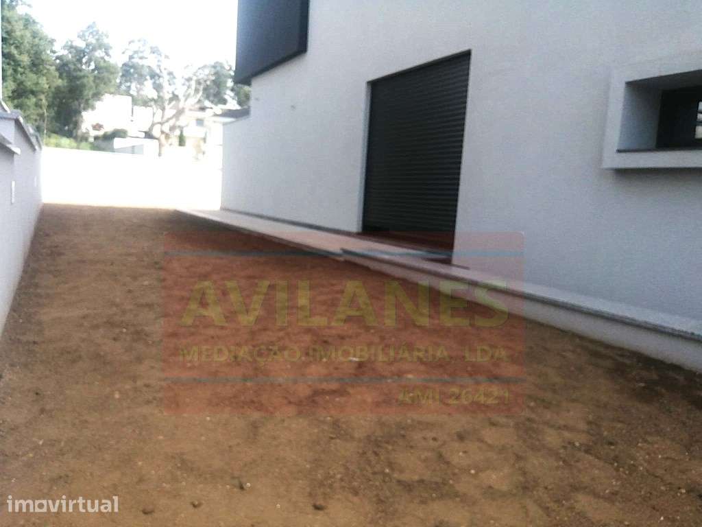 MORADIA - LOBÃO - Grande imagem: 2/16