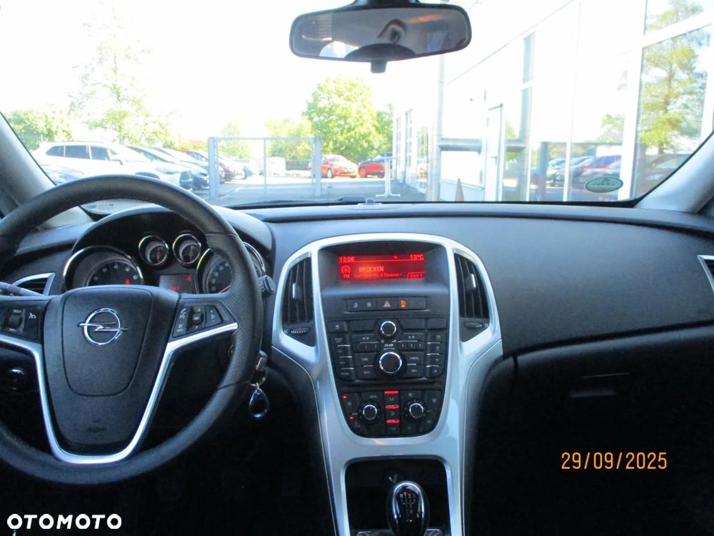Opel Astra 1.6 Sport - 16