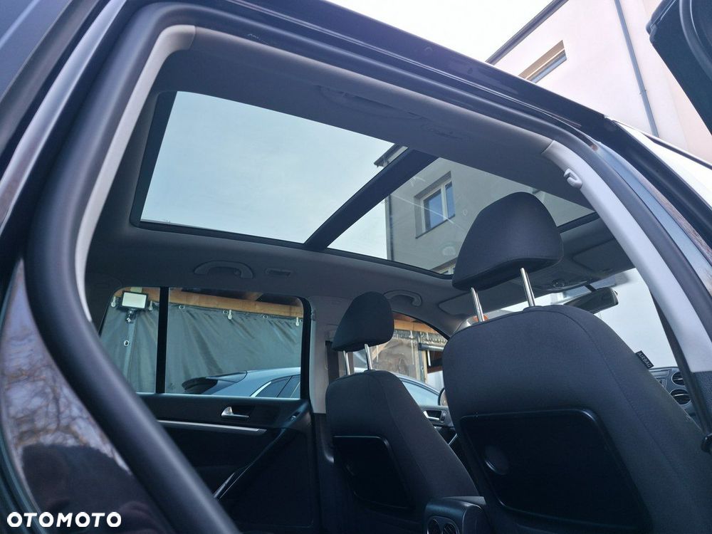 Volkswagen Tiguan - 22