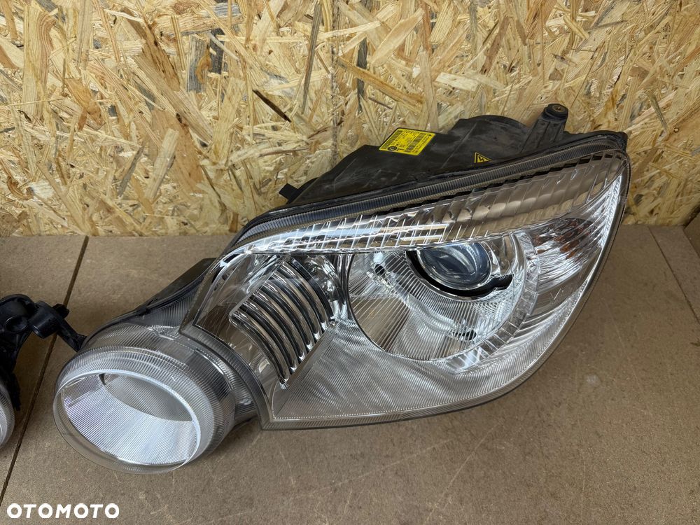 LAMPA LEWA PRAWA KOMPLET XENON SKODA YETI 5L1941015B 5L1941016B - 23