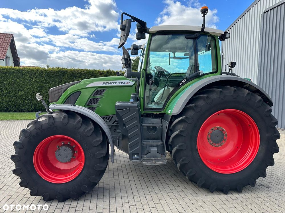 Fendt 724 S4 Vario - 2