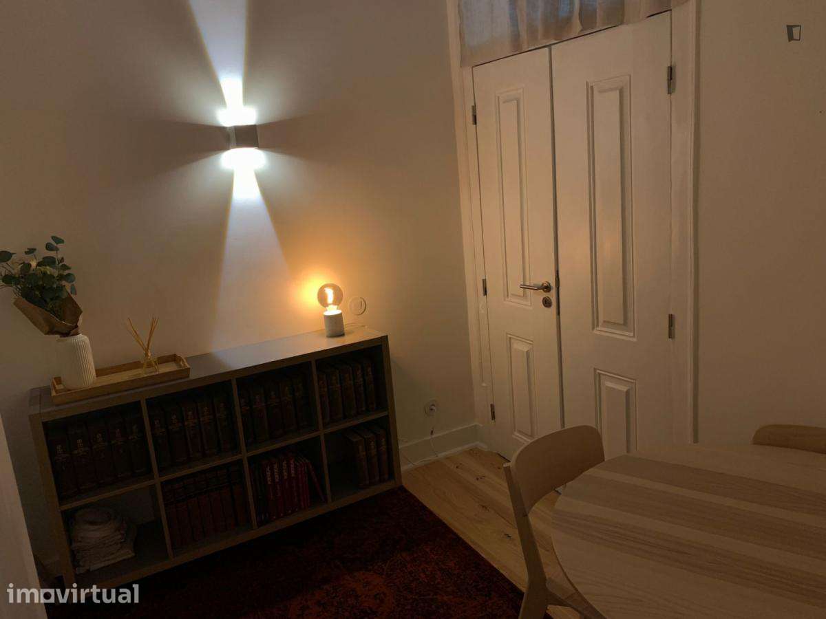 Quarto - localizado em Baixa Lisbon - Grande imagem: 4/26
