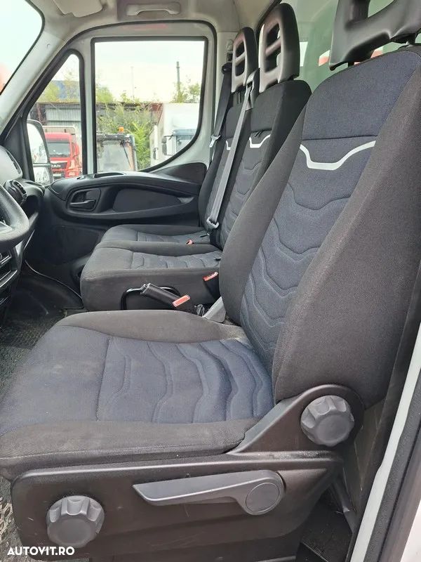 Iveco DAILY 35S14H-Carosare BOX IZOLAT TIP SNACK - 11