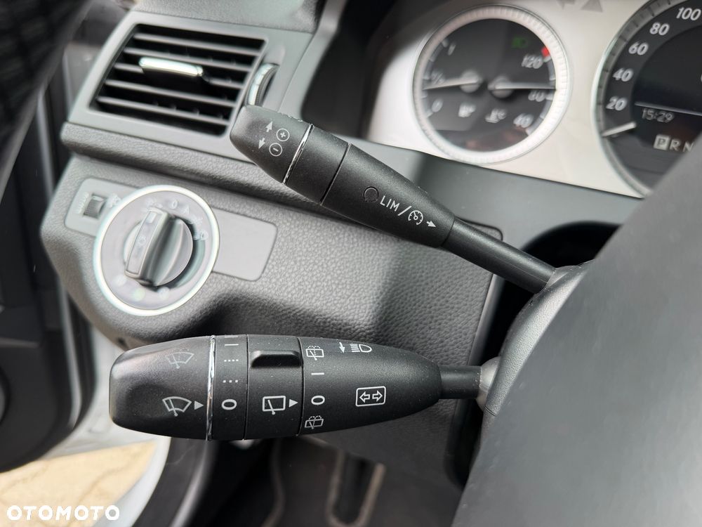 Mercedes-Benz Klasa C 180 Kompressor Automatik BlueEFFICIENCY Avantgarde - 19