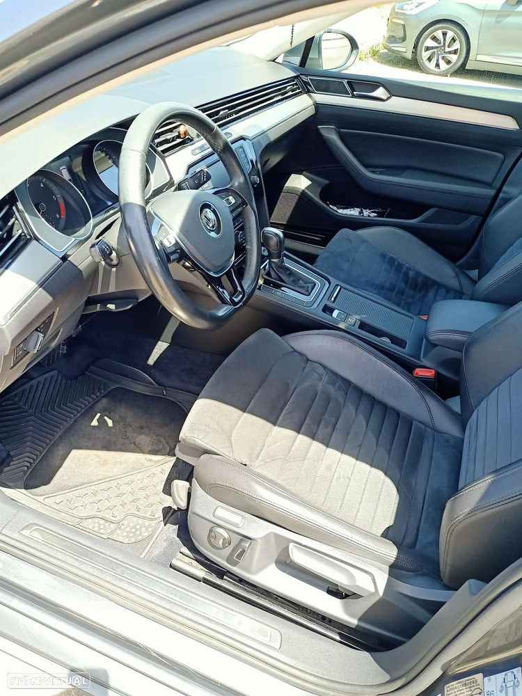 VW Passat Variant 2.0 TDI Highline DSG - 8