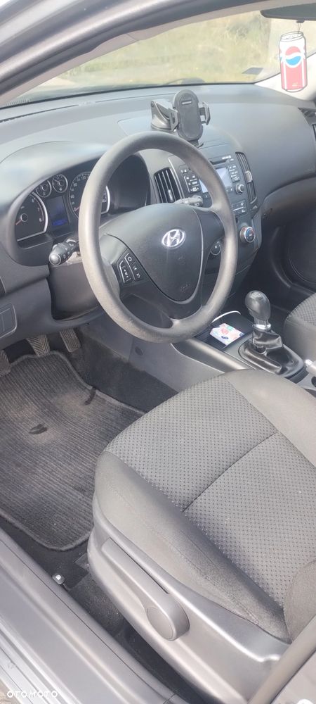 Hyundai i30 1.4 Classic EU5 - 10