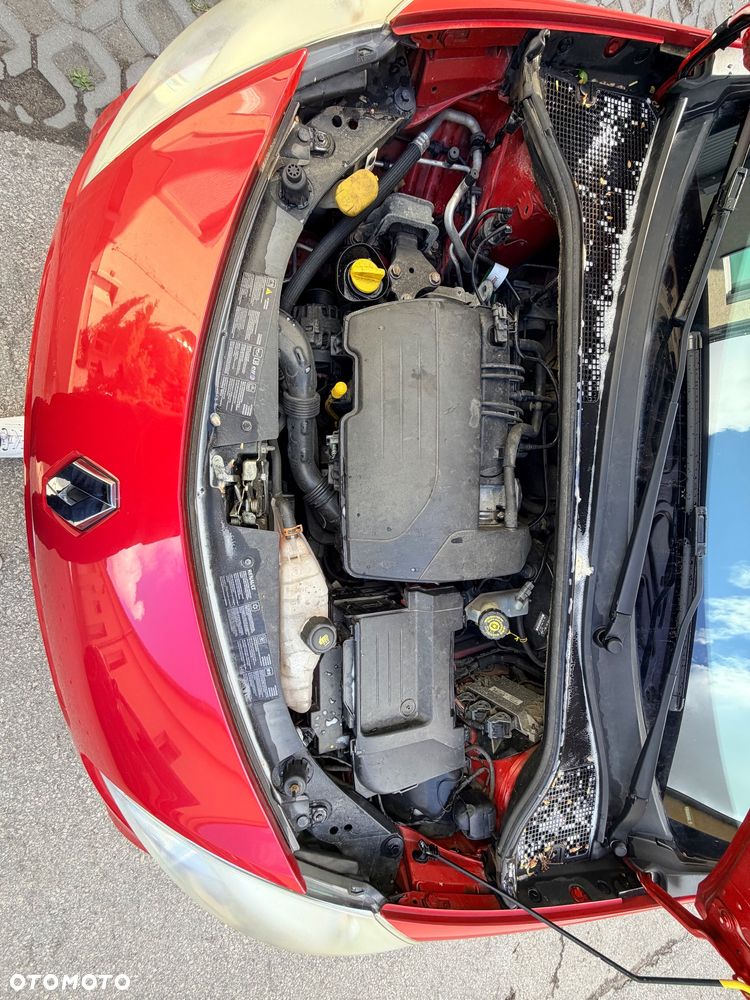Renault Clio - 8