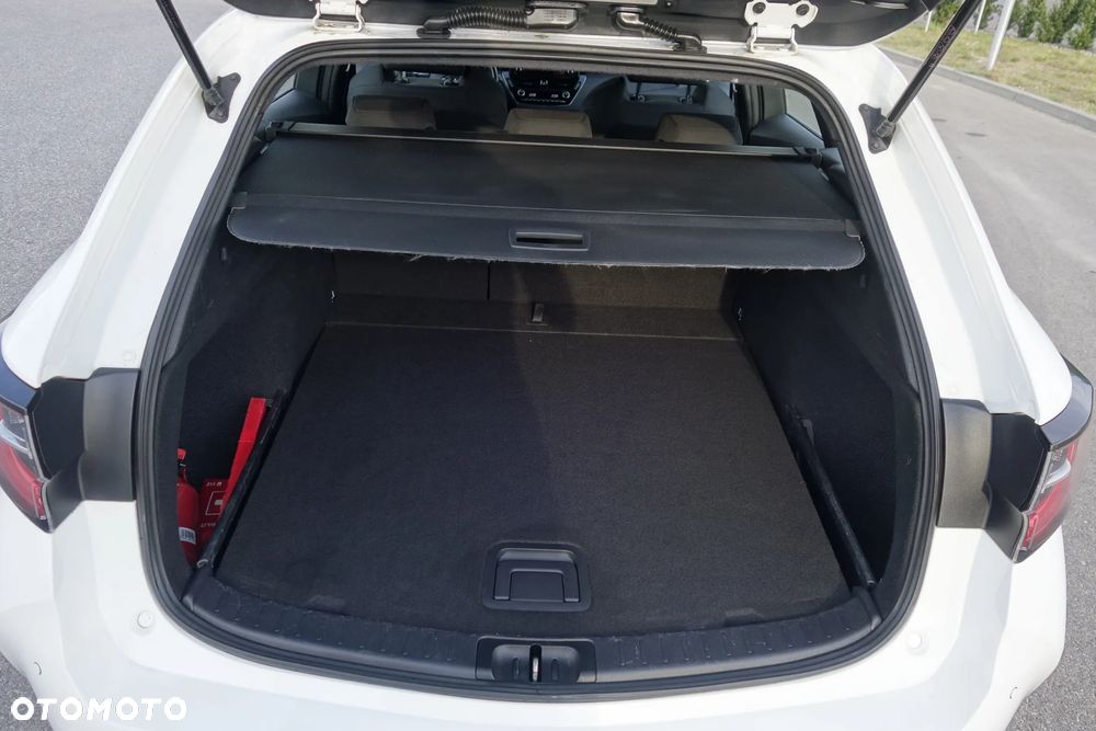 Toyota Corolla 1.8 Hybrid Comfort - 13