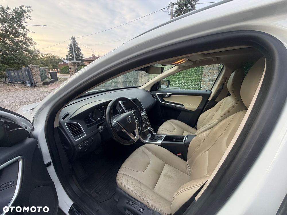 Volvo XC 60 - 18
