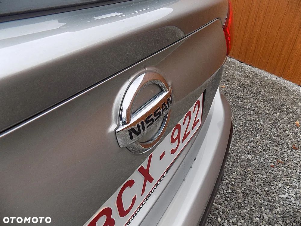 Nissan Qashqai 1.2 DIG-T N-Connecta - 30