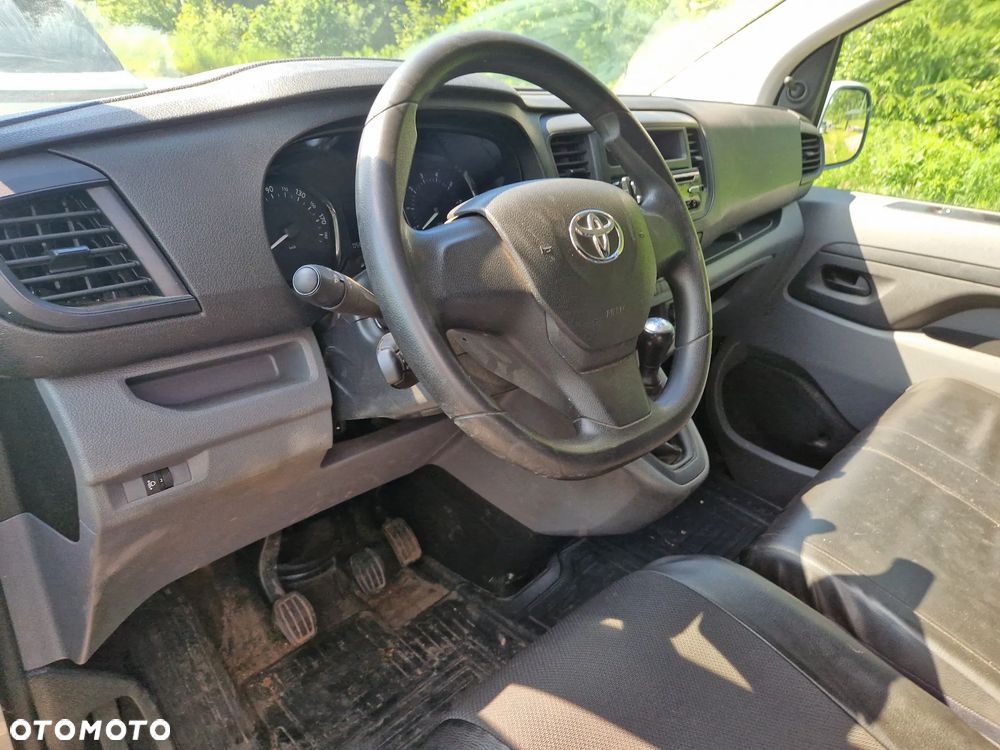 Toyota Proace - 7