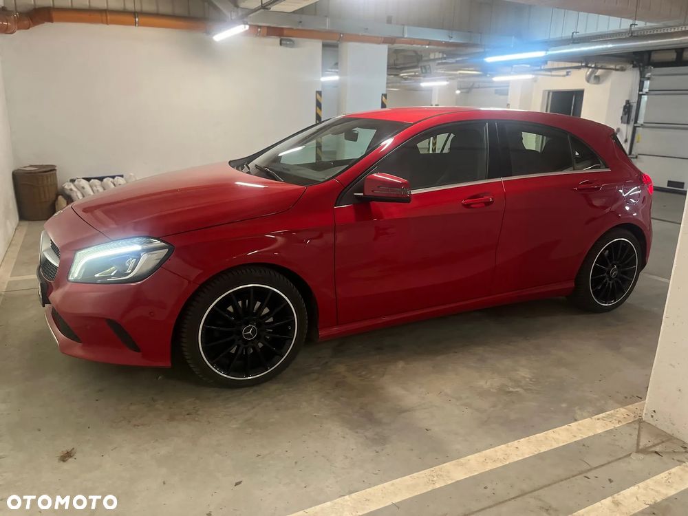 Mercedes-Benz Klasa A 220 4Matic 7G-DCT - 5
