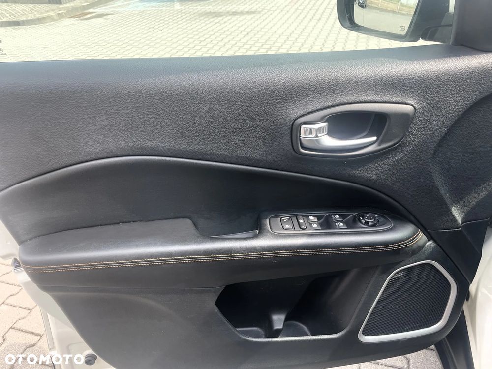 Jeep Compass - 7