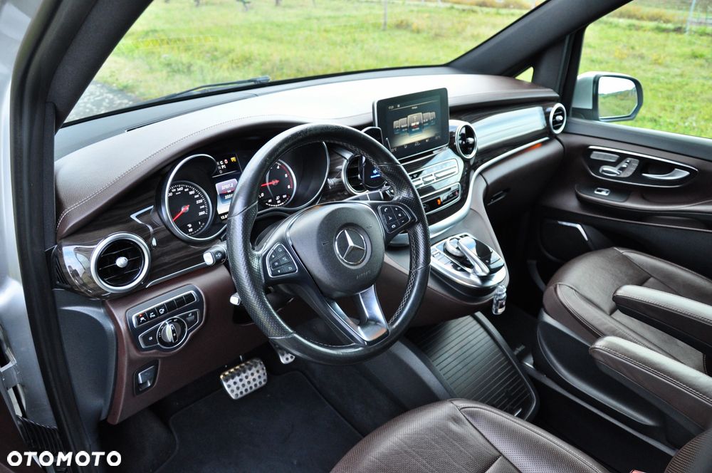 Mercedes-Benz Klasa V 250 (BlueTEC) d Avantgarde 7G-Tronic (d³ugi) - 17