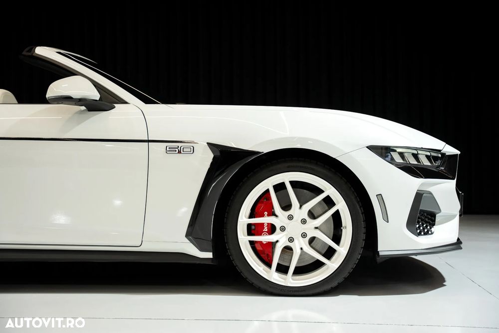 Ford Mustang - 16