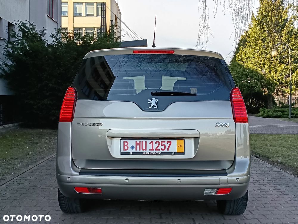 Peugeot 5008 1.6 HDi Premium - 5