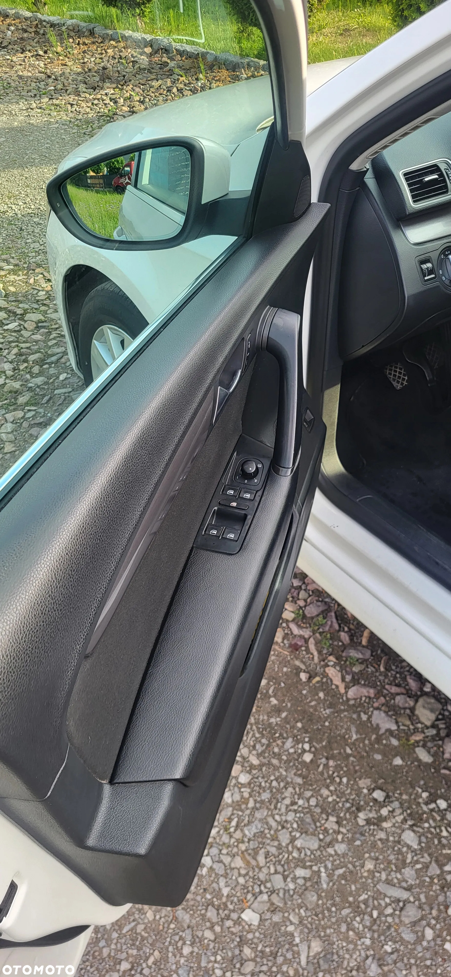 Volkswagen Passat 1.4 TSI BMT Highline - 8