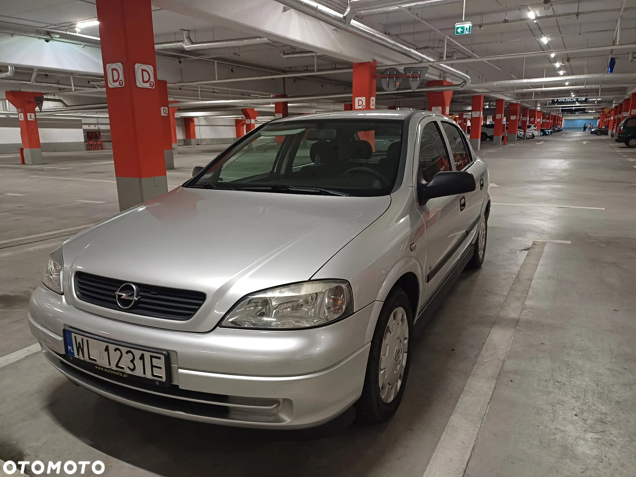 Opel Astra - 16
