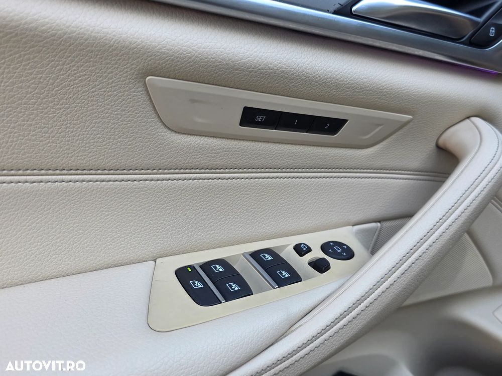 BMW Seria 5 530d xDrive Aut. Luxury Line - 21