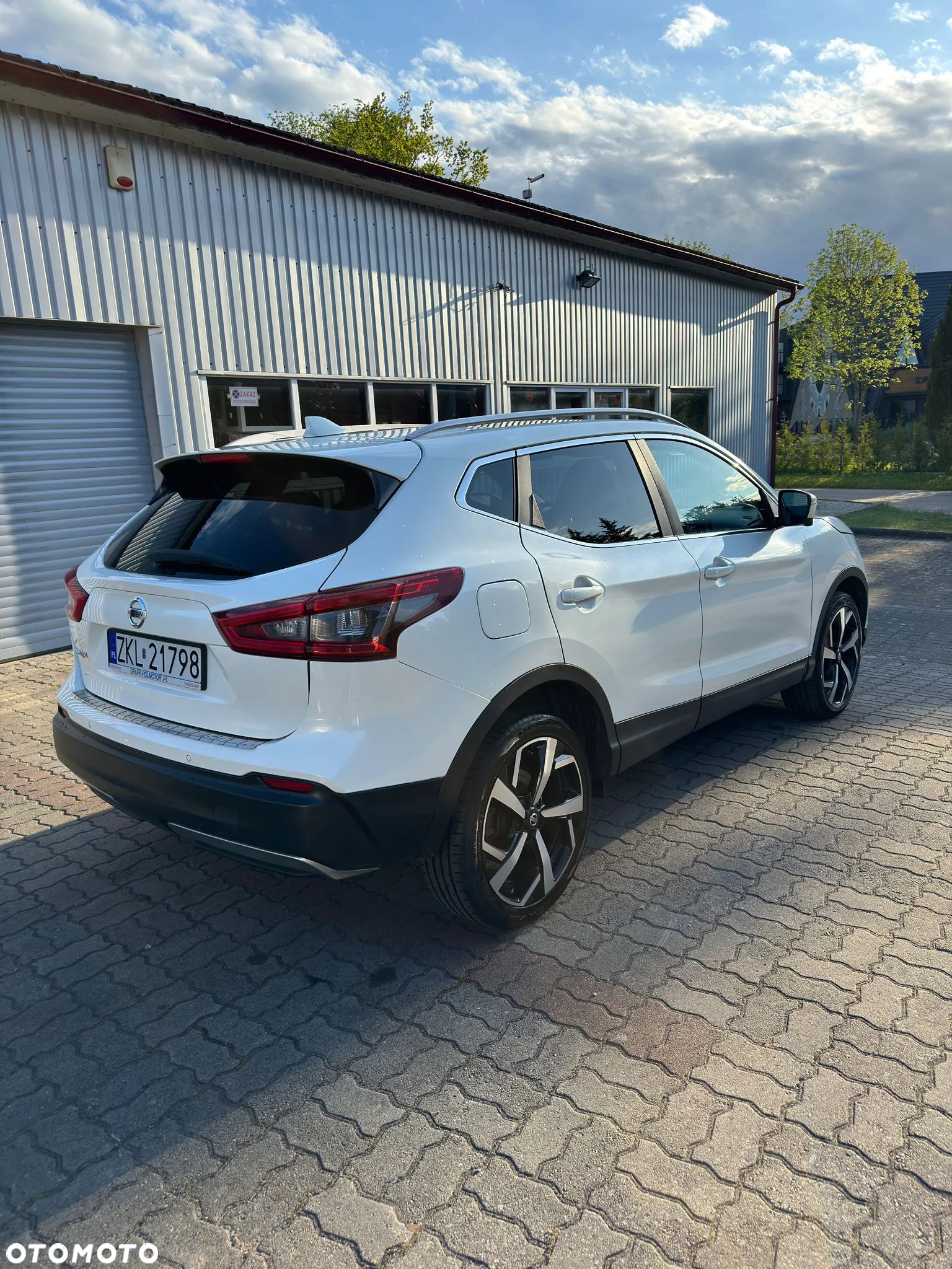 Nissan Qashqai 1.6 DIG-T Tekna+ - 4