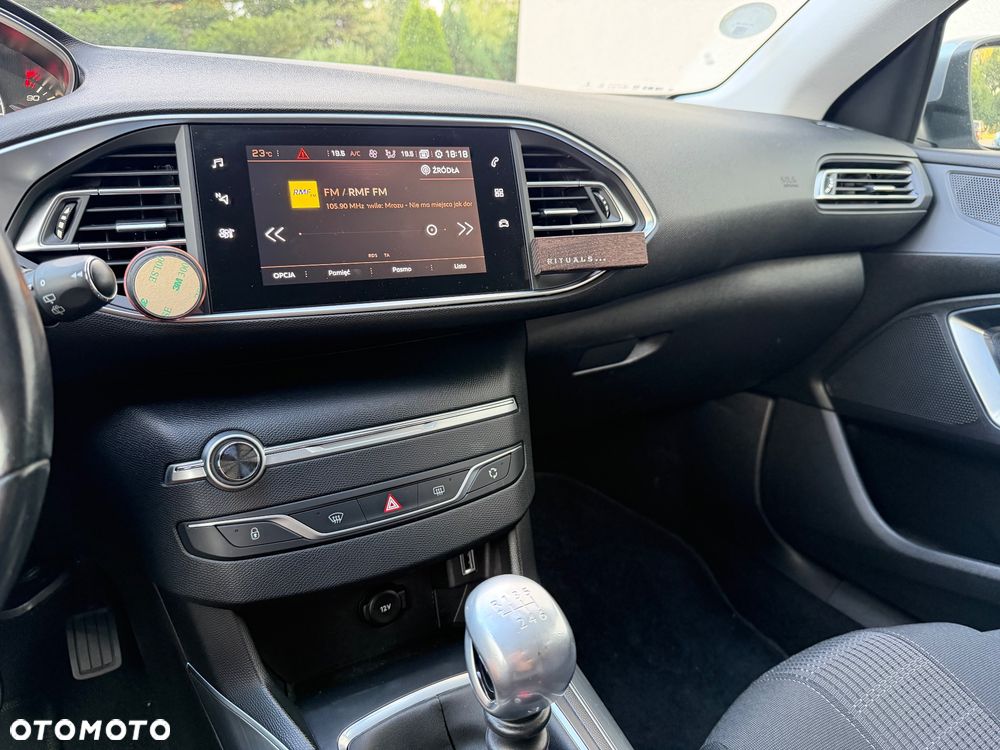 Peugeot 308 1.5 BlueHDi Active S&S - 21