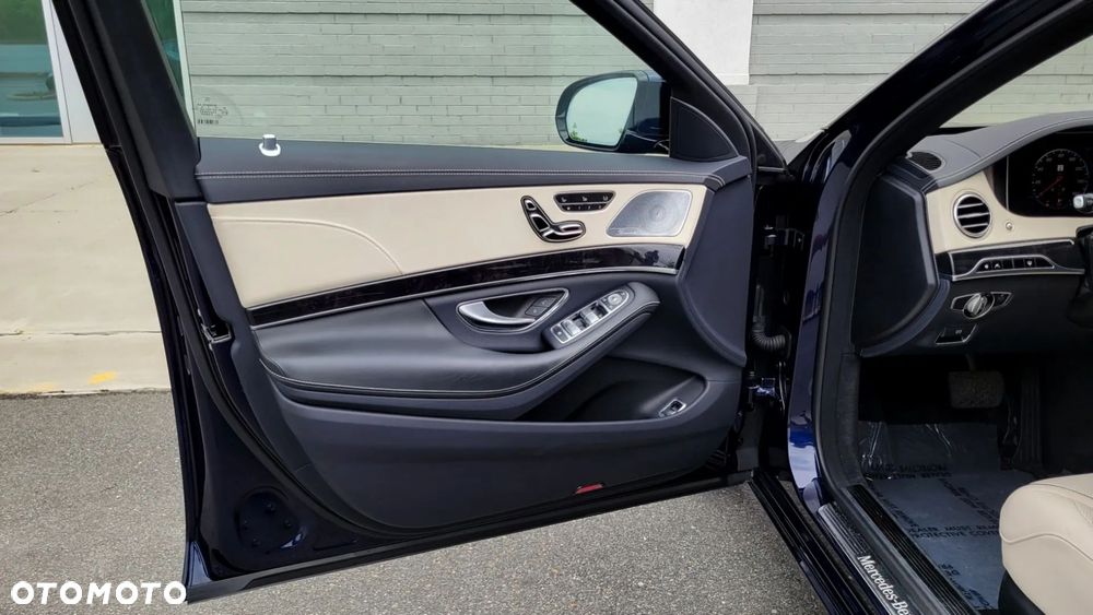 Mercedes-Benz Klasa S 560 L 4Matic 9G-TRONIC - 10