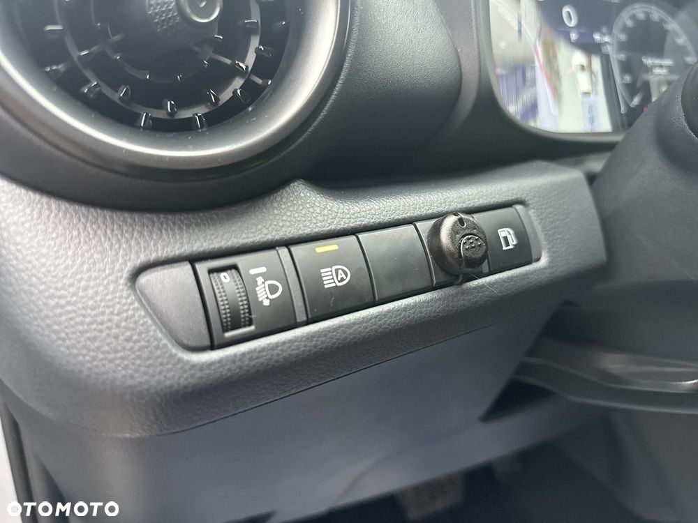 Toyota C-HR 1.8 Hybrid Style - 18