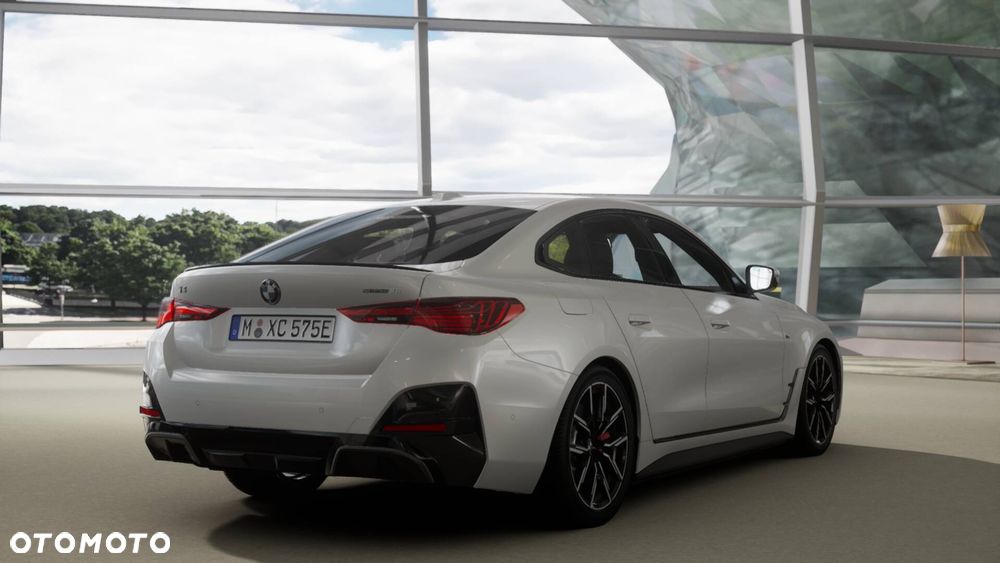 BMW i4 80.7kWh eDrive 35 M Sport - 5