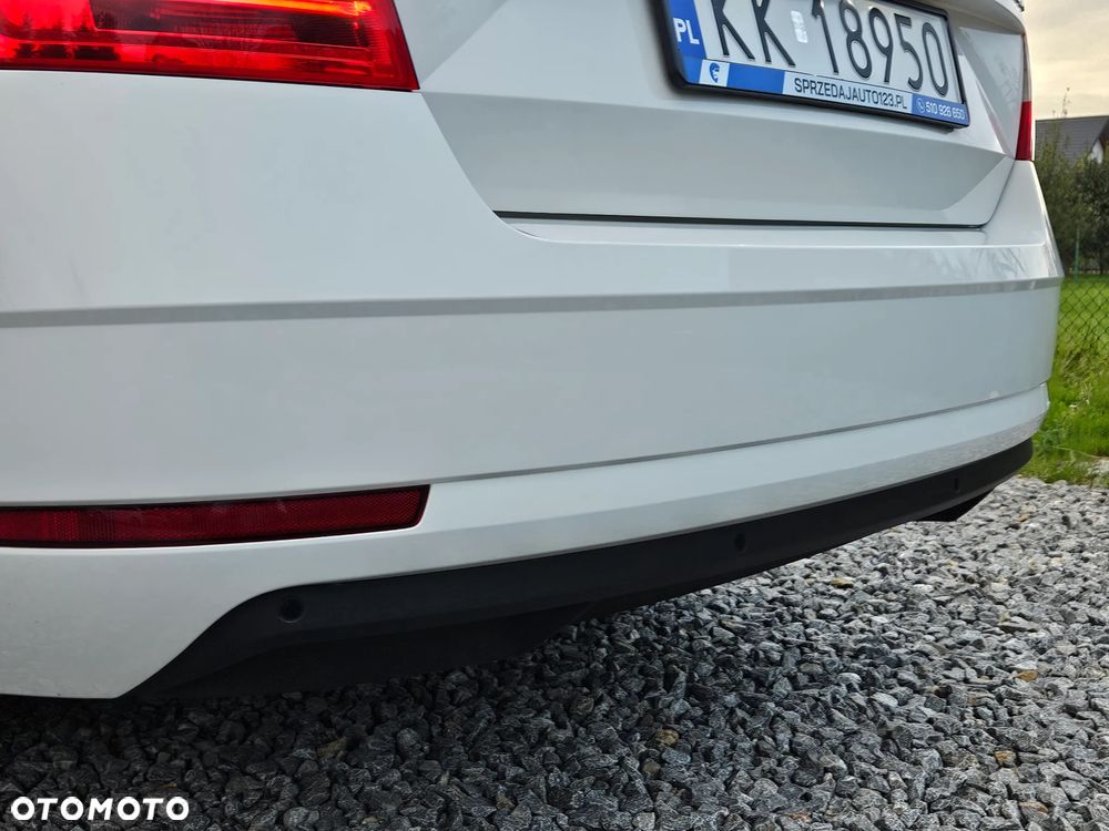 Skoda Octavia 1.6 TDI SCR Style - 35