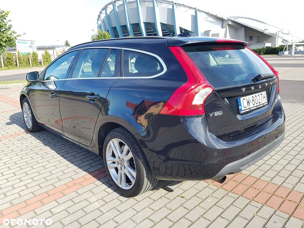 Volvo V60 D4 Momentum - 7